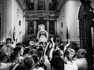 Día de la Caridad - Castillos Humanos. Fotografía de Fede Grau