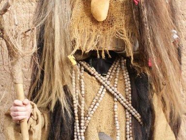 Personaje del Antruejo en Carnaval de Llamas de la Ribera (León) 2015 © JOSÉ GONZÁLEZ MARTÍN